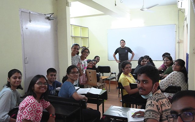 Not All Students Learn the Same Way: How Personalised Physics Coaching Helps Solve Your Unique Problems